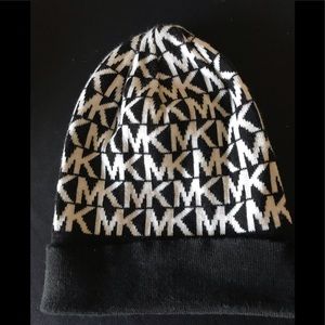 Michael Kors beanie stocking cap hat